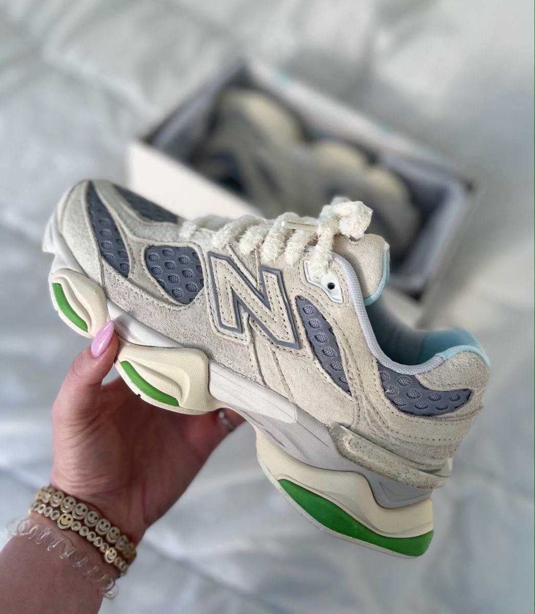 New Balance 9060 Cream Green